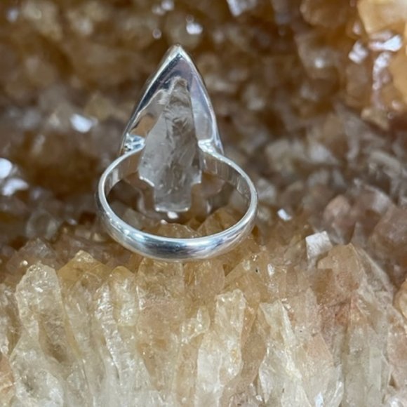 🚫SOLD🚫Unique Natural Raw Clear Quartz Arrowhead Ring. Size 7.5 - Picture 7 of 7